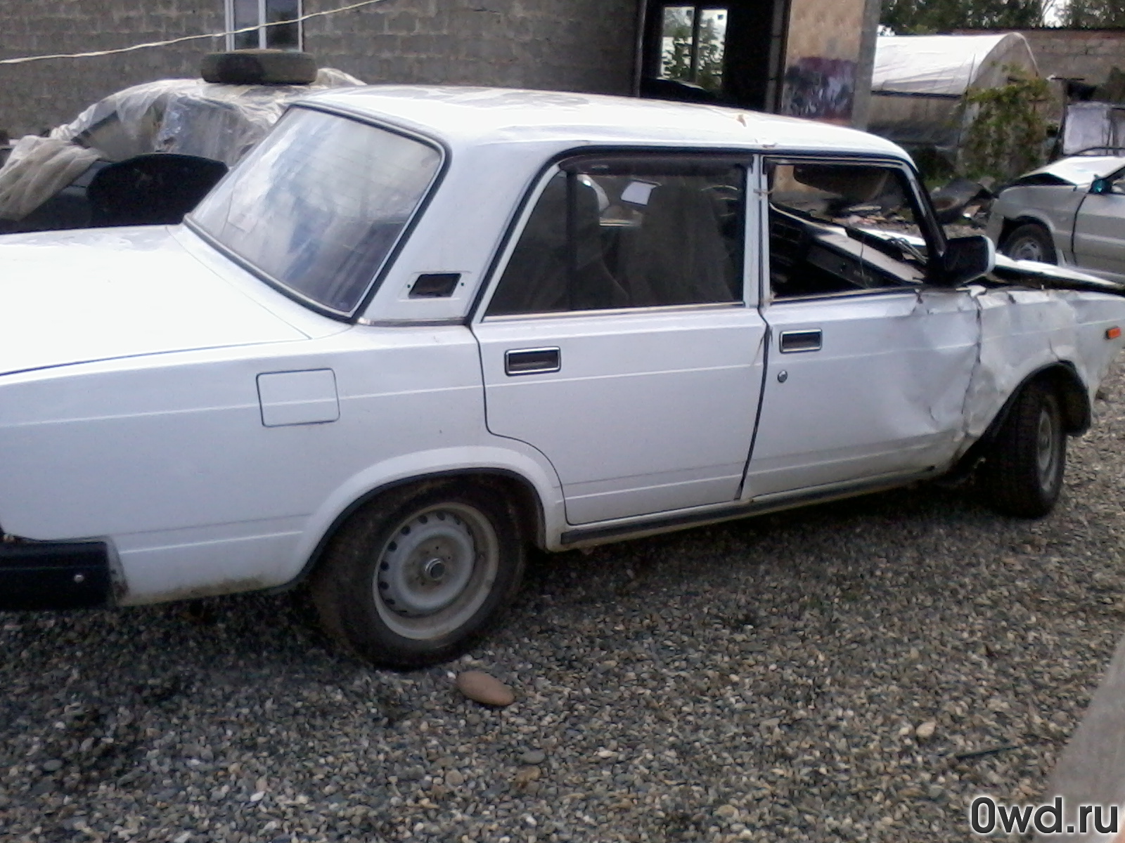 Битый автомобиль LADA (ВАЗ) 2107 (2006) в Белореченске